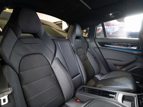 New 2026 Porsche Panamera 4 image 37
