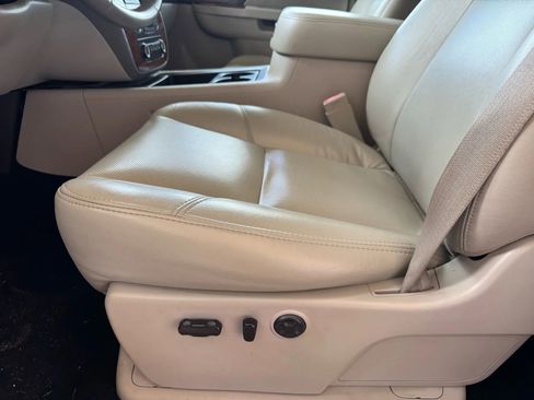 Used 2013 Chevrolet Silverado 3500 LTZ w/ LTZ Plus Package image 14