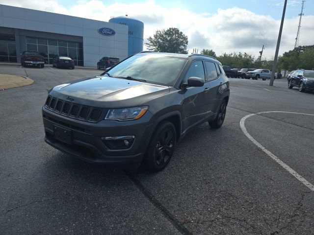 Used 2019 Jeep Compass Latitude FWD image 7