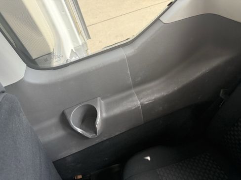 Used 2023 Ford Transit 350 XL image 24