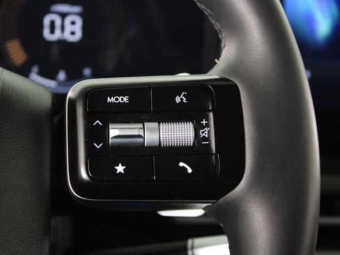 Used 2025 Hyundai Santa Fe SE image 26