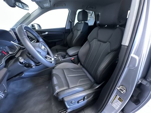 Used 2025 Audi Q5 2.0T Premium AWD/4WD image 12