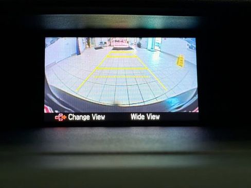 Used 2015 Honda CR-V LX image 12