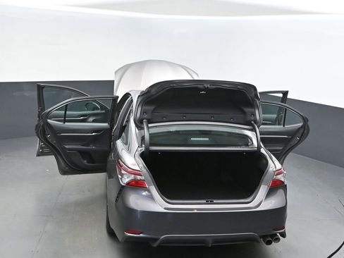 Used 2023 Toyota Camry SE image 49