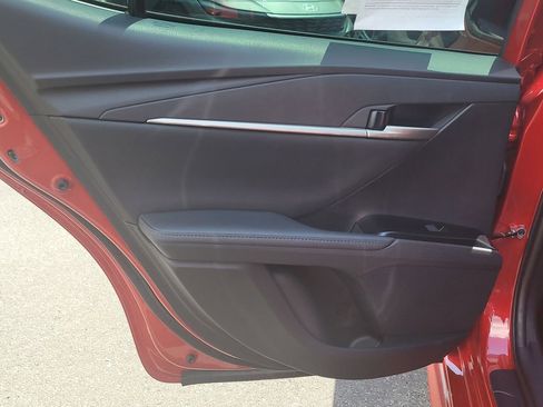 Used 2025 Toyota Camry XSE image 8