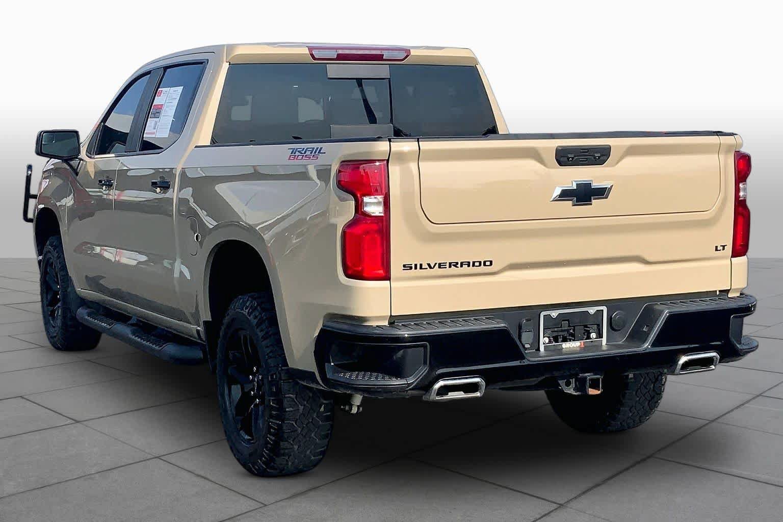 Used 2023 Chevrolet Silverado 1500 LT Trail Boss w/ Convenience Package II AWD/4WD image 12