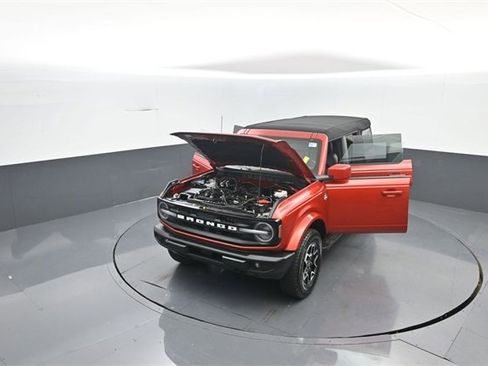 Certified 2023 Ford Bronco Outer Banks image 40