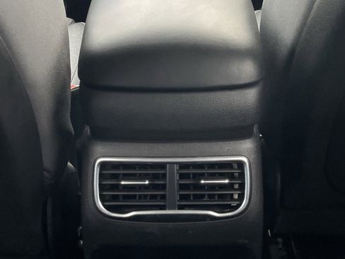 Used 2023 Hyundai Santa Fe SEL image 22