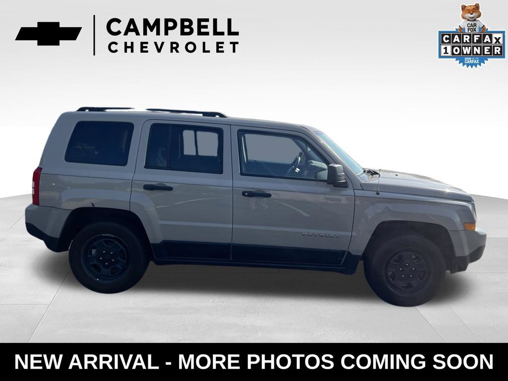 Used 2016 Jeep Patriot Sport FWD image 6