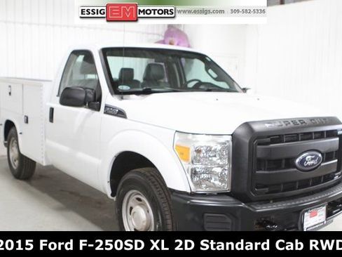 Used 2015 Ford F250 XL image 1