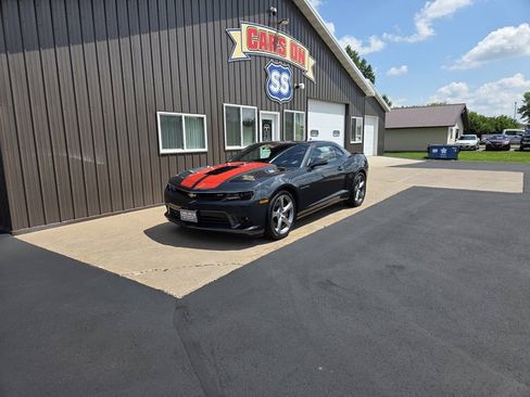 Used 2014 Chevrolet Camaro SS w/ RS Package RWD image 2