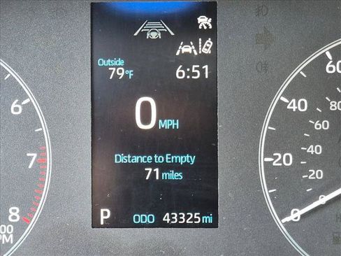Used 2023 Toyota Corolla LE FWD image 18