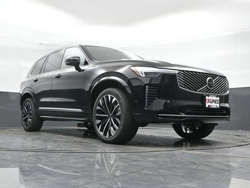 New 2026 Volvo XC90 B6 Ultra w/ Protection Package AWD/4WD image 43