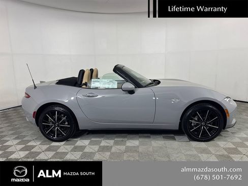 New 2026 MAZDA MX-5 Miata Grand Touring RWD image 5