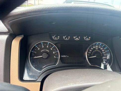 Used 2012 Ford F150 XLT w/ XLT Chrome Pkg AWD/4WD image 12
