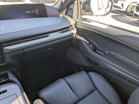 New 2026 Lincoln Navigator Reserve w/ Jet Appearance Package image 18