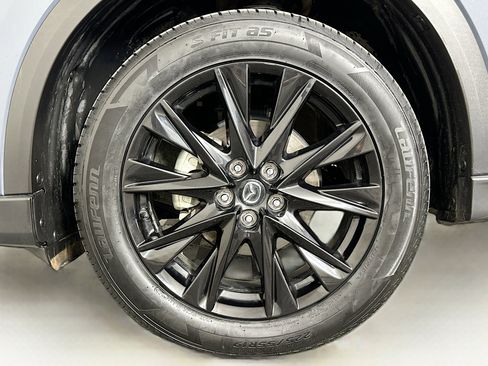 Used 2024 MAZDA CX-5 Carbon Edition image 11