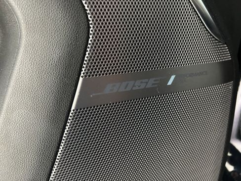 Used 2023 GMC Yukon Denali Ultimate image 22