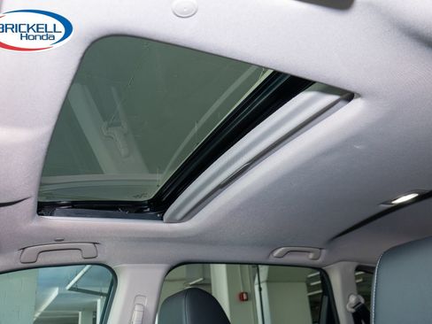 Used 2023 Honda CR-V EX-L image 32