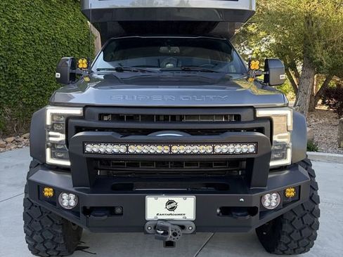 Used 2022 Ford F550 4x4 Crew Cab Super Duty image 17