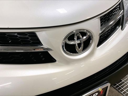 Used 2013 Toyota RAV4 Limited image 28