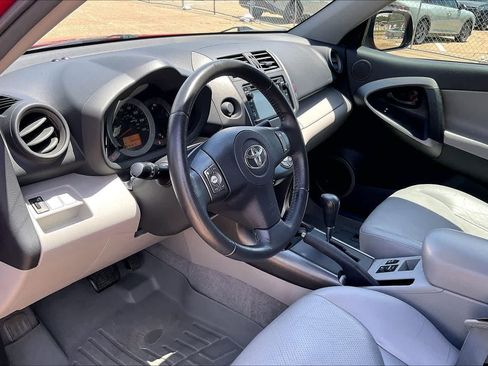 Used 2012 Toyota RAV4 Limited w/ Navigation Value Pkg FWD image 2