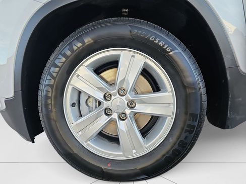 Used 2020 Chevrolet Trax LS image 22