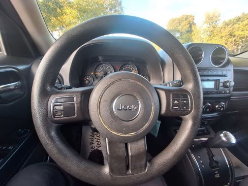 Used 2016 Jeep Patriot Sport w/ Power Value Group image 11