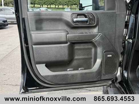 Used 2021 GMC Sierra 2500 AT4 w/ AT4 Premium Plus Package image 14