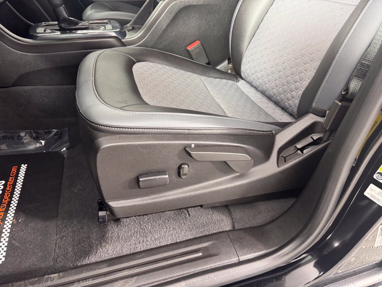 Used 2019 Chevrolet Colorado Z71 RWD image 13