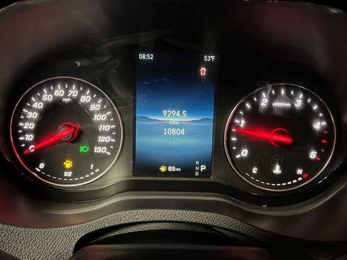 Used 2025 Mercedes-Benz Sprinter 2500 image 28