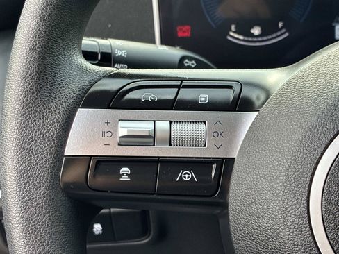 Used 2025 Hyundai Tucson SEL AWD/4WD image 28