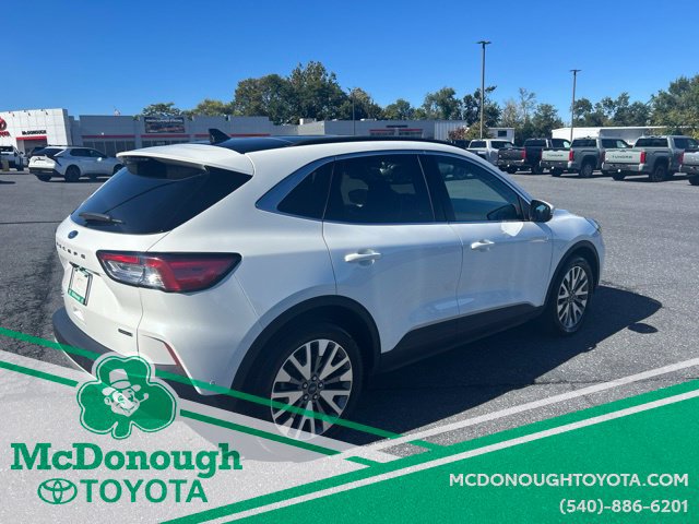 Used 2020 Ford Escape Titanium AWD/4WD image 6