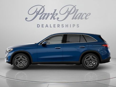 Certified 2026 Mercedes-Benz GLC 300 image 7
