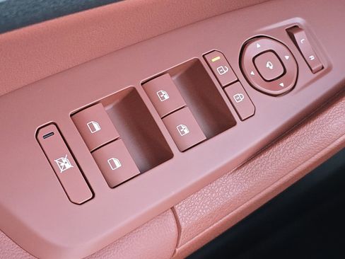 New 2026 Kia Sportage SX Prestige image 11