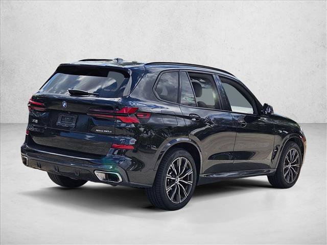 Used 2024 BMW X5 xDrive50e w/ M Sport Package AWD/4WD image 5