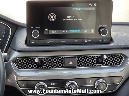 Used 2025 Acura Integra FWD image 11