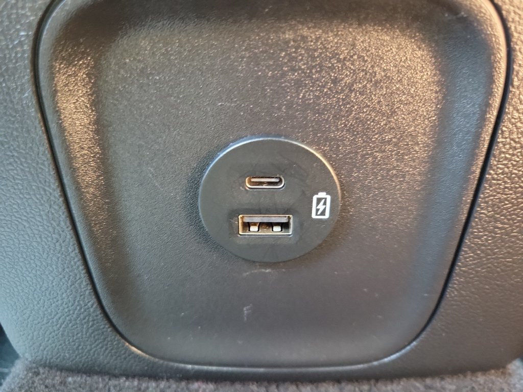 Certified 2023 Ford Escape ST-Line Elite w/ Premium Technology Package AWD/4WD image 16