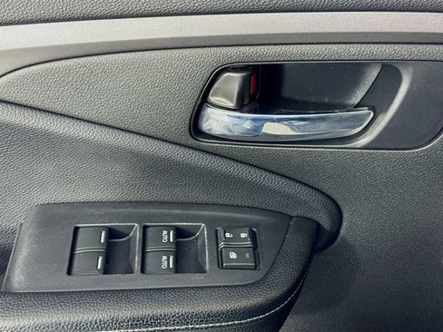 Used 2017 Honda Ridgeline RTL-T image 23