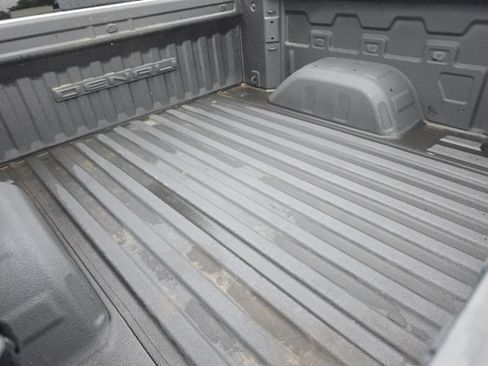 Used 2023 GMC Sierra 1500 Denali AWD/4WD image 9