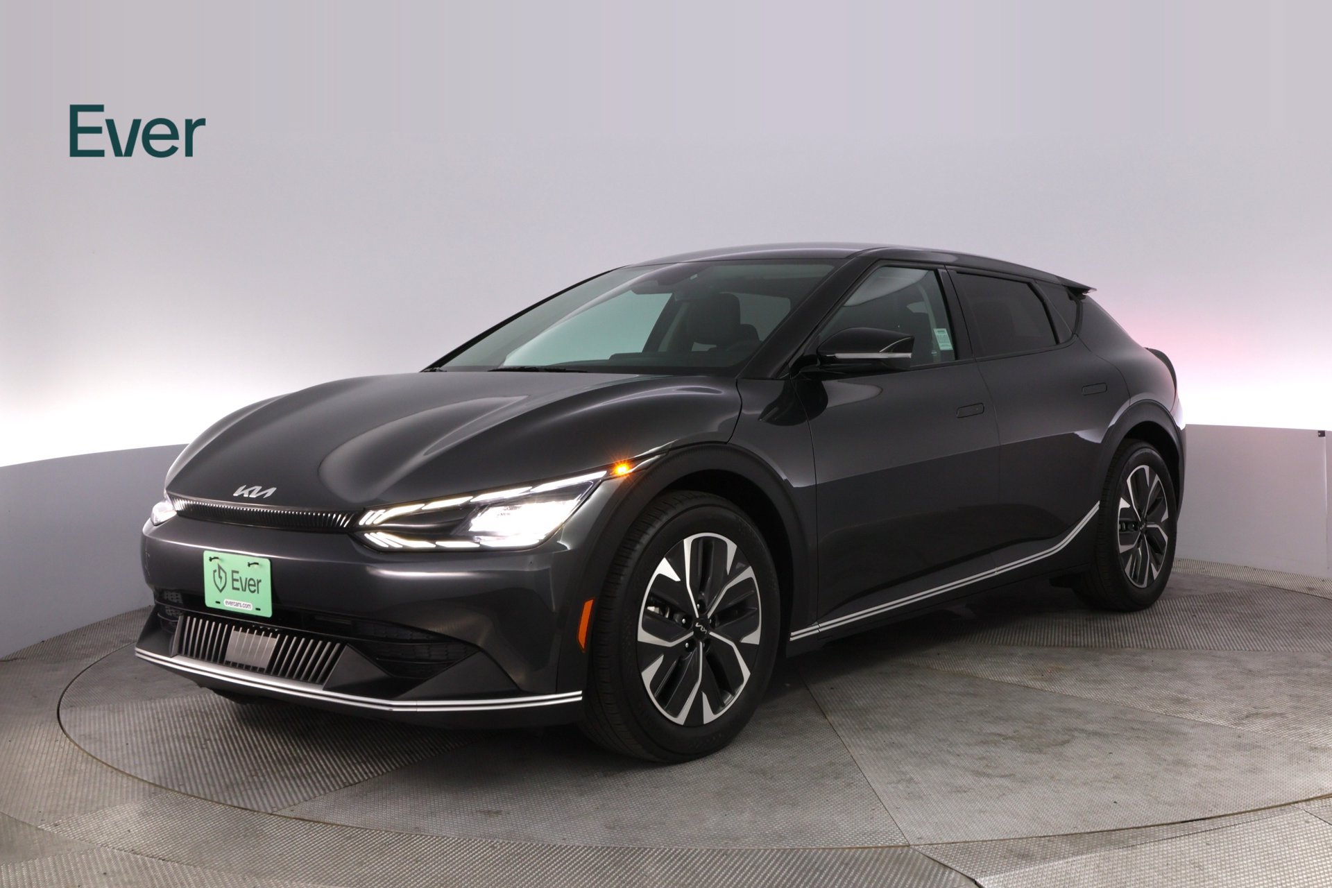 Used 2024 Kia EV6 Light RWD image 2