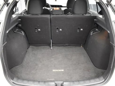 Used 2023 Nissan Kicks SV FWD image 16