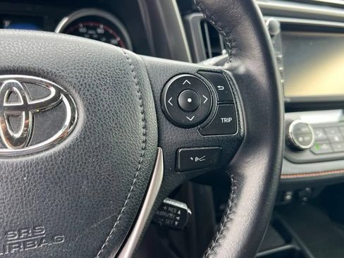 Used 2016 Toyota RAV4 SE w/ Advanced Technology Package AWD/4WD image 18