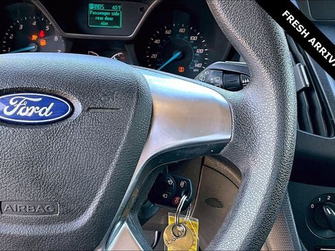 Used 2015 Ford Transit Connect XL image 11