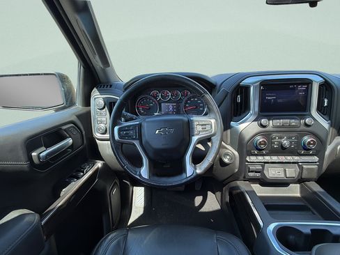 Used 2019 Chevrolet Silverado 1500 LT Trail Boss AWD/4WD image 11