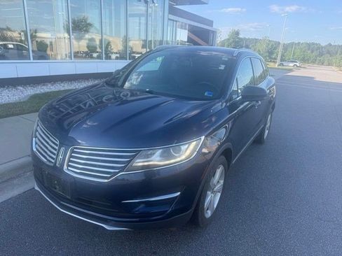Used 2015 Lincoln MKC AWD image 2