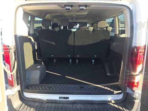 Used 2023 Ford Transit 350 XLT image 15