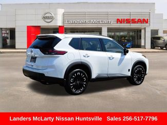 Used 2026 Nissan Rogue SV FWD video 3