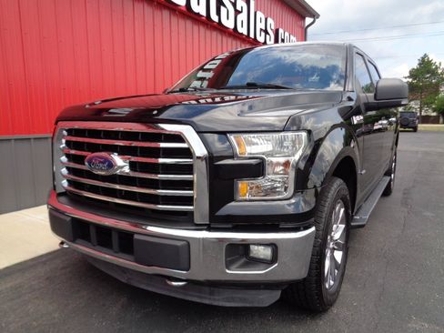 Used 2017 Ford F150 XLT w/ Equipment Group 302A Luxury AWD/4WD image 10