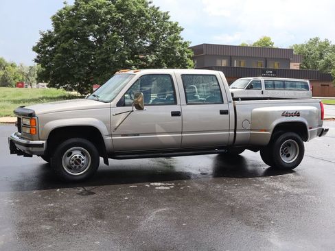 Used 1999 GMC Sierra 3500 4x4 Crew Cab w/ Marketing Option Pkg 3 image 10
